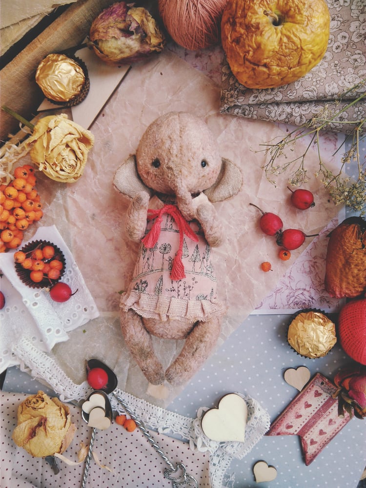 Image of Handmade vintage style artist teddy bear elephant Anny