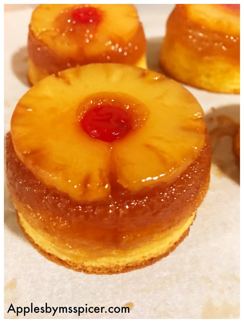 Image of Pineapple upside down cake cups