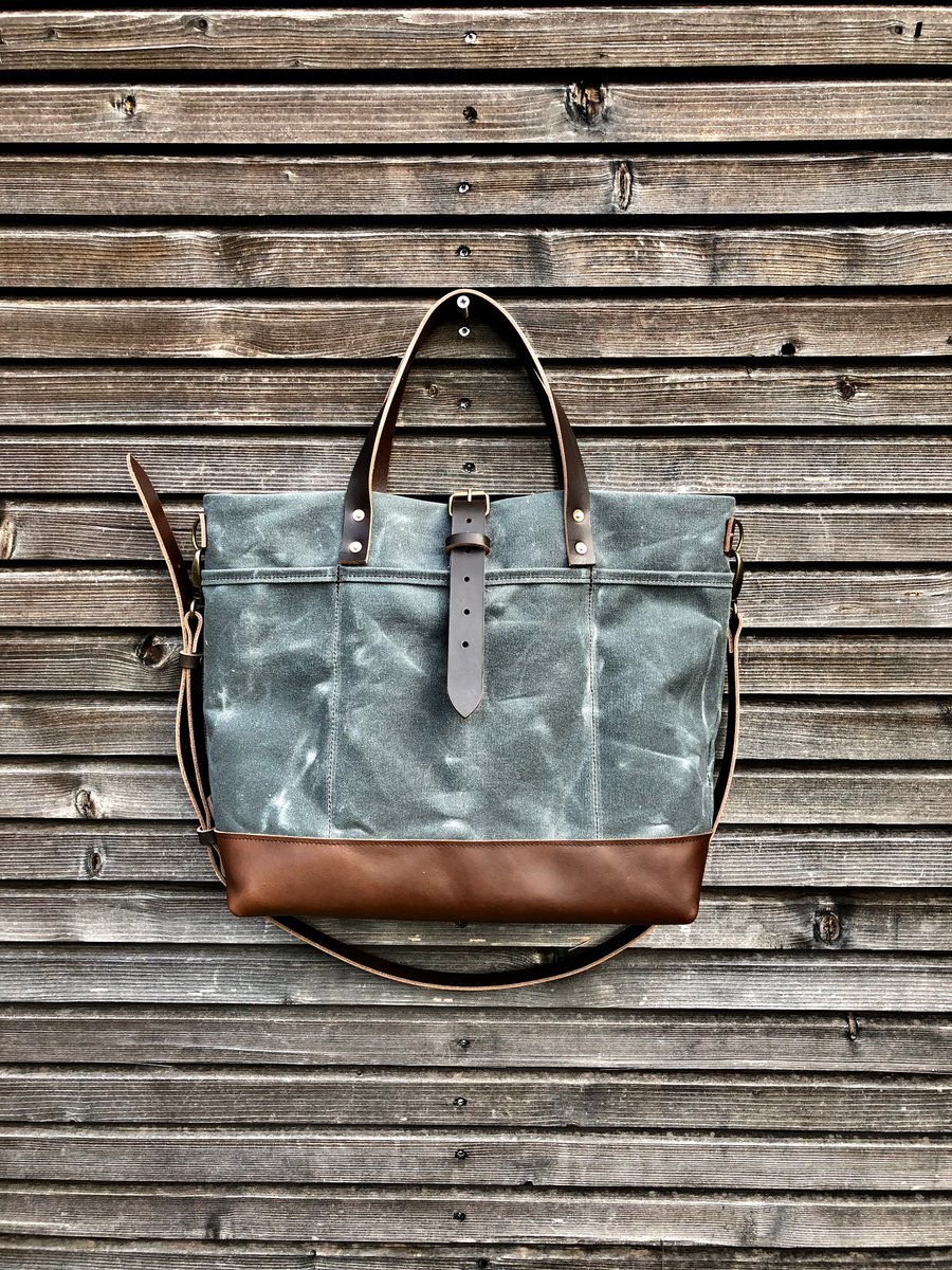 Waxed canvas tote bag with cross body strap | Treesizeverse