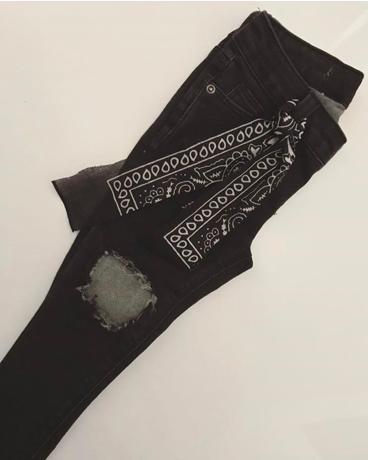Image of Black Ripped Jeans 