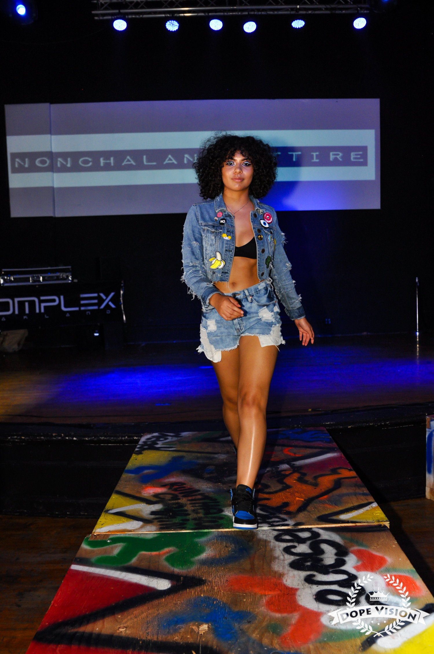Image of Custom jean jacket for females !