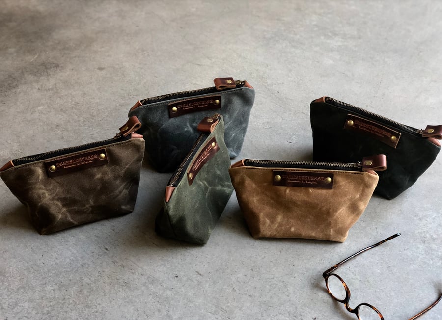 Image of Waxed canvas toiletry bag zipper pouch