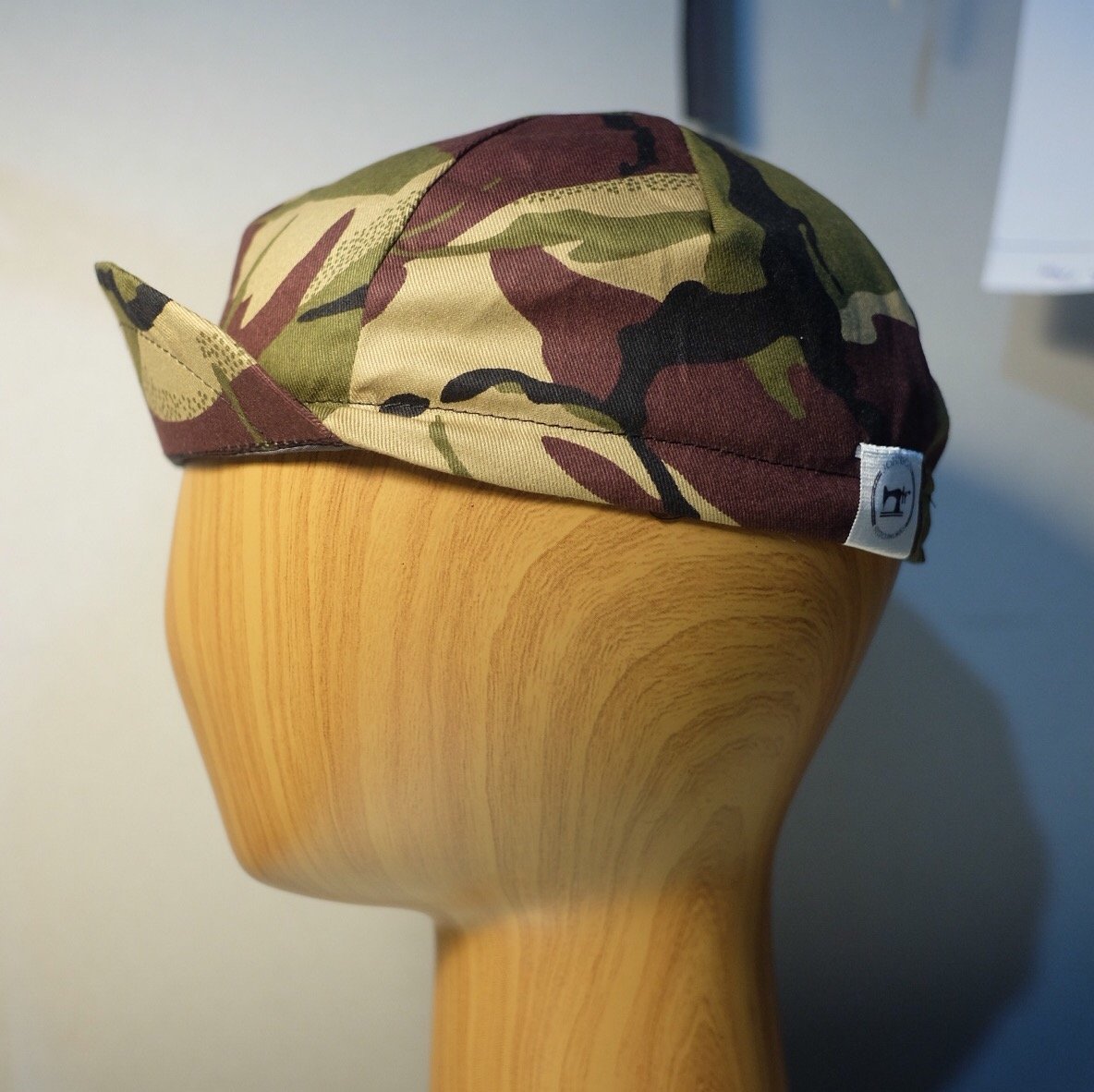 Camo best sale cycling cap