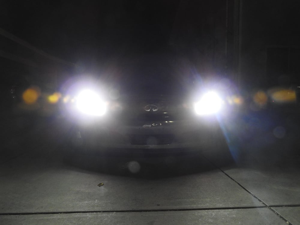 Image of D2S / D2R HID Bulbs (Pair)