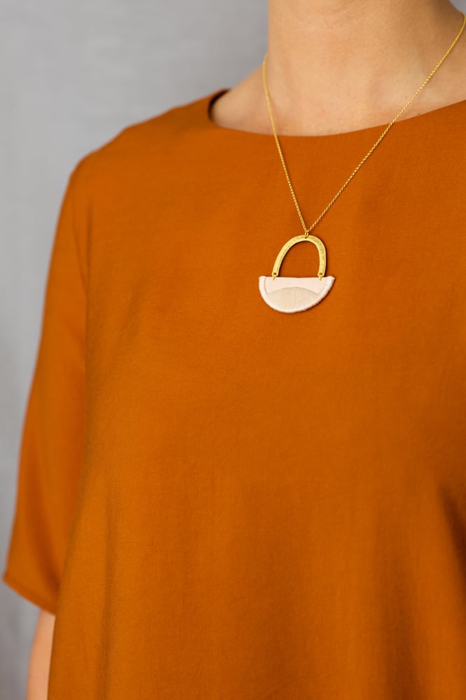 Image of LINNEA necklace in Blush