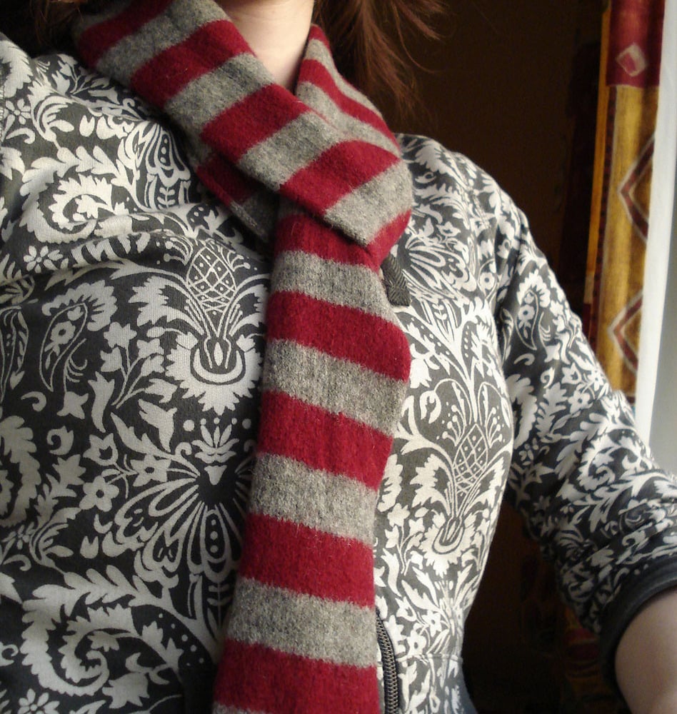 Image of Maroon and Grey Skinny Felted Scarf