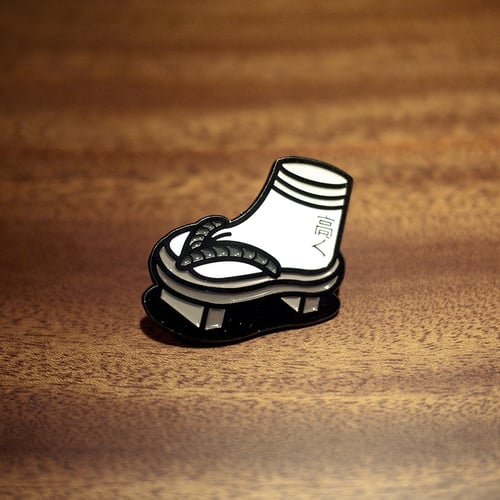 Image of UWABAKI ENAMEL PIN