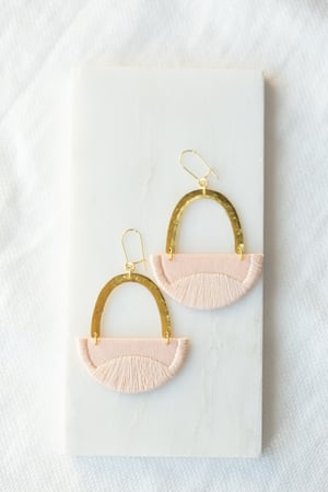 Image of LINNEA earrings in Blush