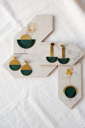Image of LUNA round earring Forest