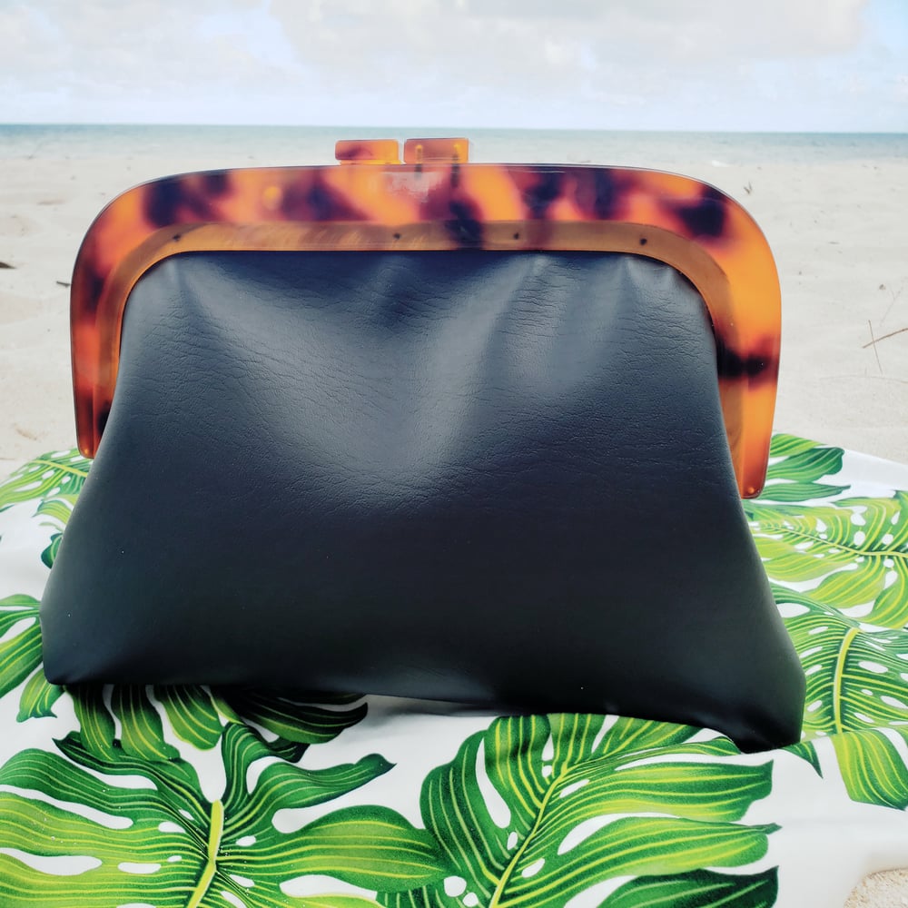 Image of Onyx plumeria