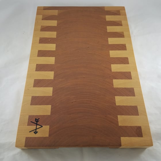 Image of END-GRAIN CUTTING BOARD (EG005)