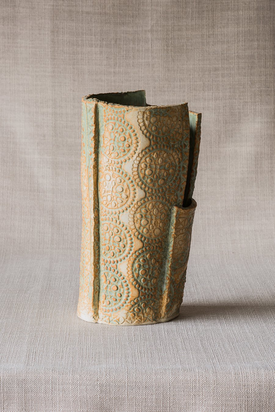 Image of TEXTURE RUSTIC GREEN VASE