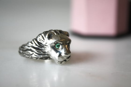 Image of Lion Head Ring