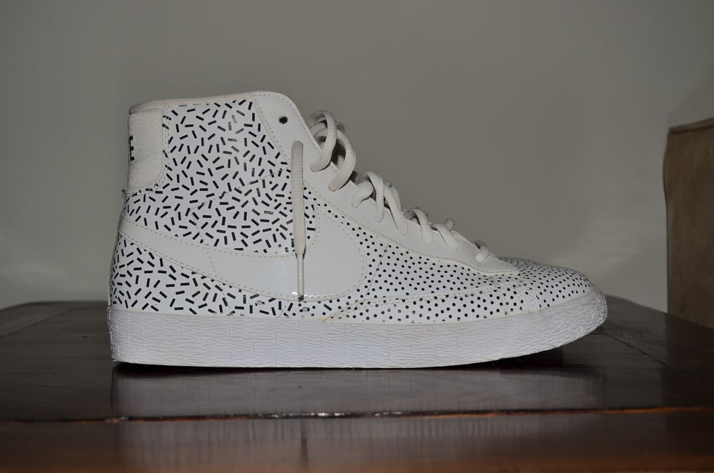 Image of Nike Blazer Mid