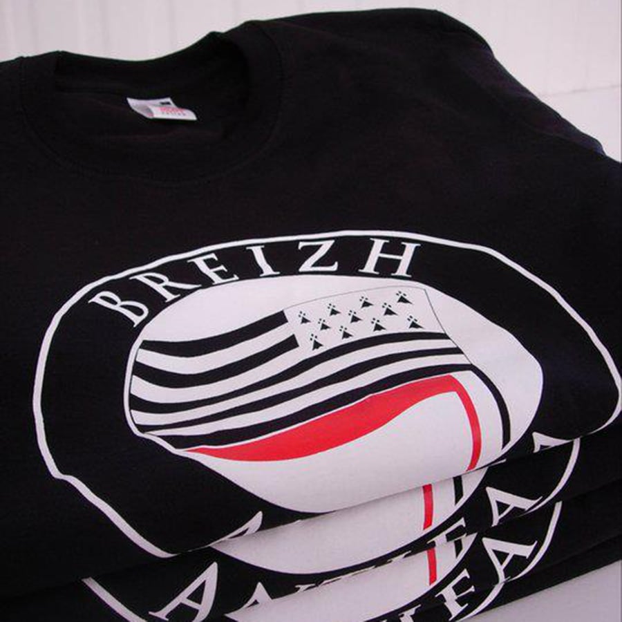 Image of  T-shirt "Drapeau Breizh Antifa" noir