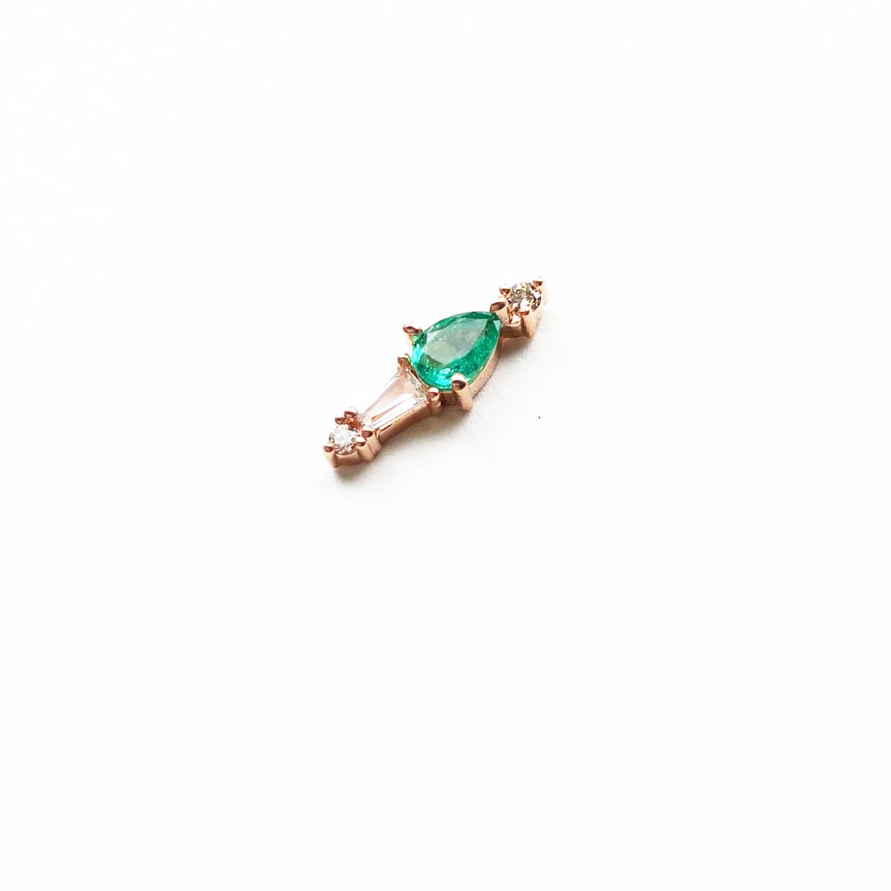 Image of Adele Emerald Earring  (Single piece)