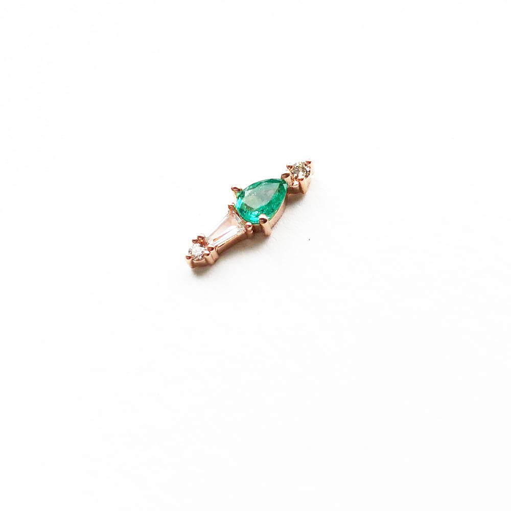 Image of Adele Emerald Earring (Single piece)
