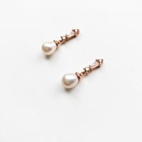 Image 2 of Deco Pearl Drop Earring