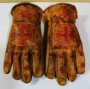 Image of Kamikaze hand oiled Leather gloves
