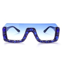 Image 2 of Exaggerated diamond