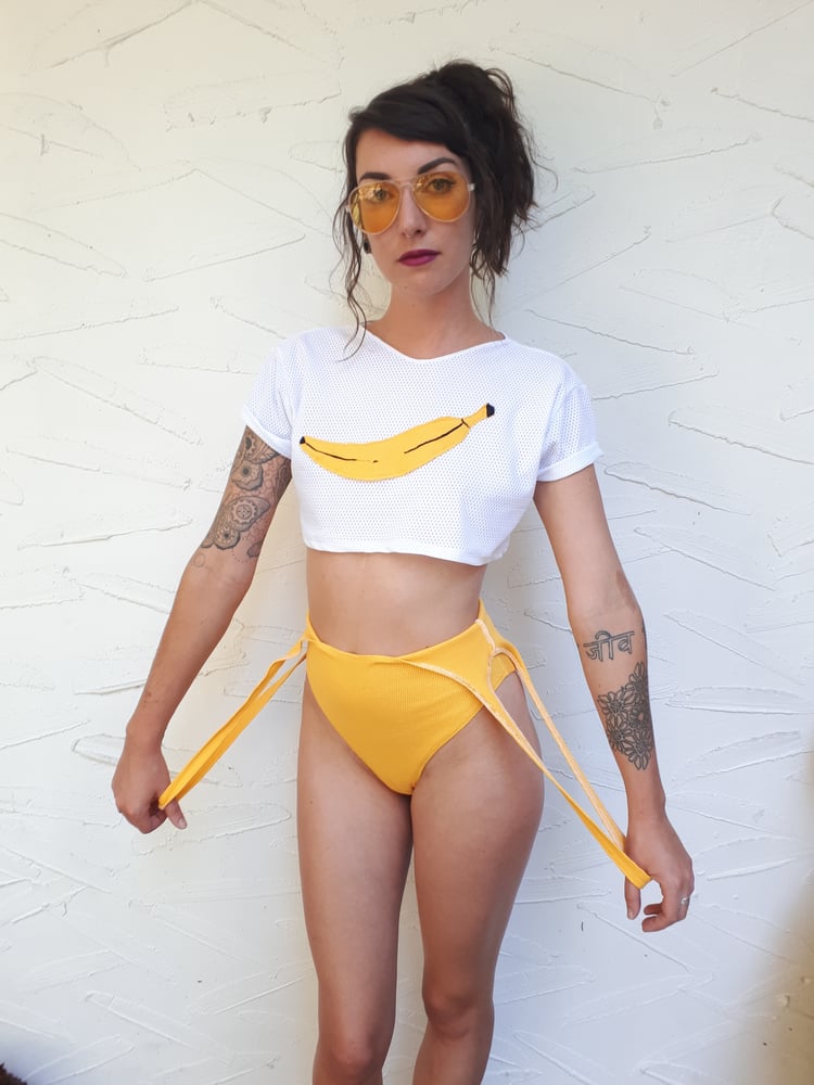 Image of Yellow Suspenderware