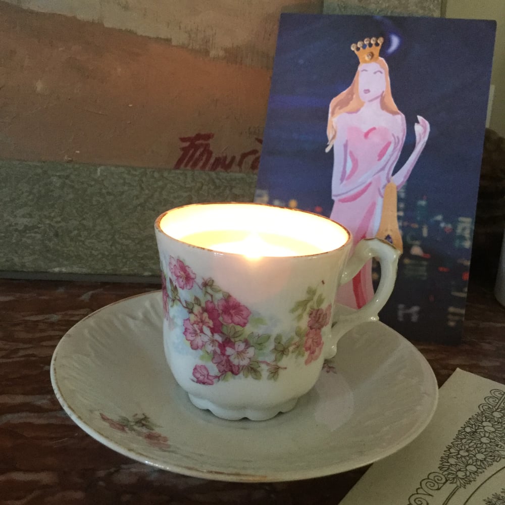 Image of Bougies tasses à café à fleurs 