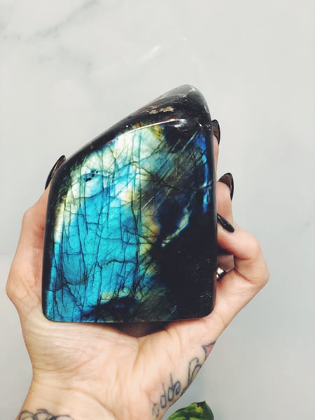Image of Labradorite Large