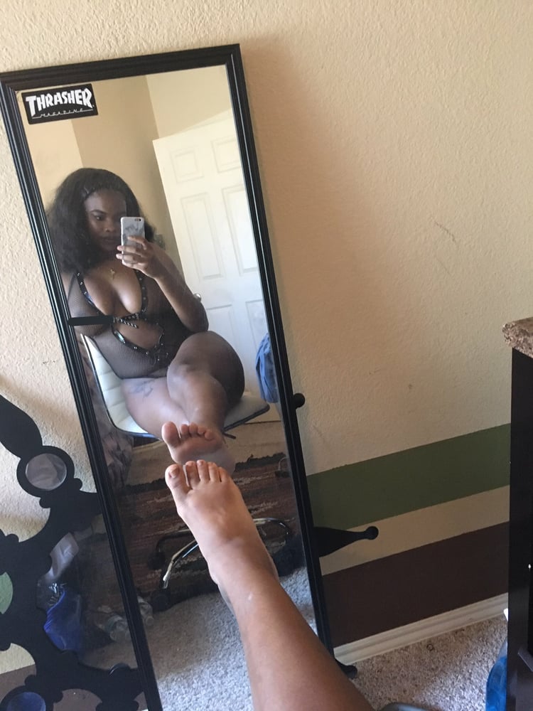 Image of Kik/Skype Sessions 