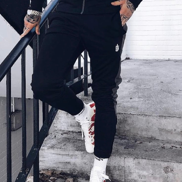 Image of SLIM FIT TRACKPANTS - BLACK/GREY STRIPE