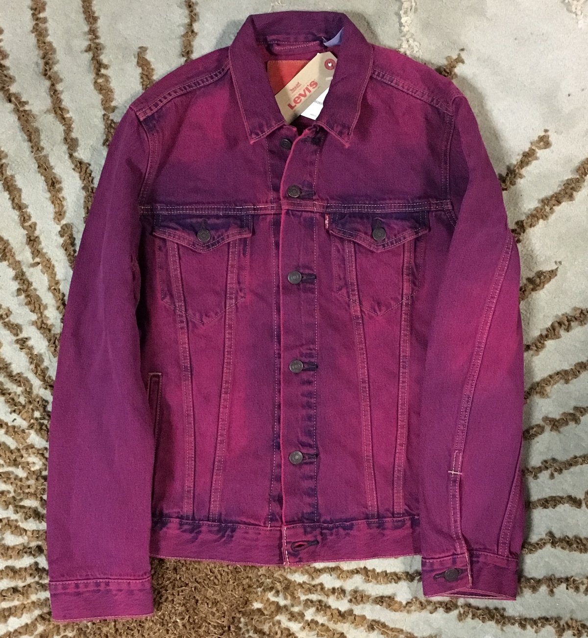 NEW Custom Dyed Ice Cream Bear Embroidered Vintage Levi’s Jacket!! - Medium!