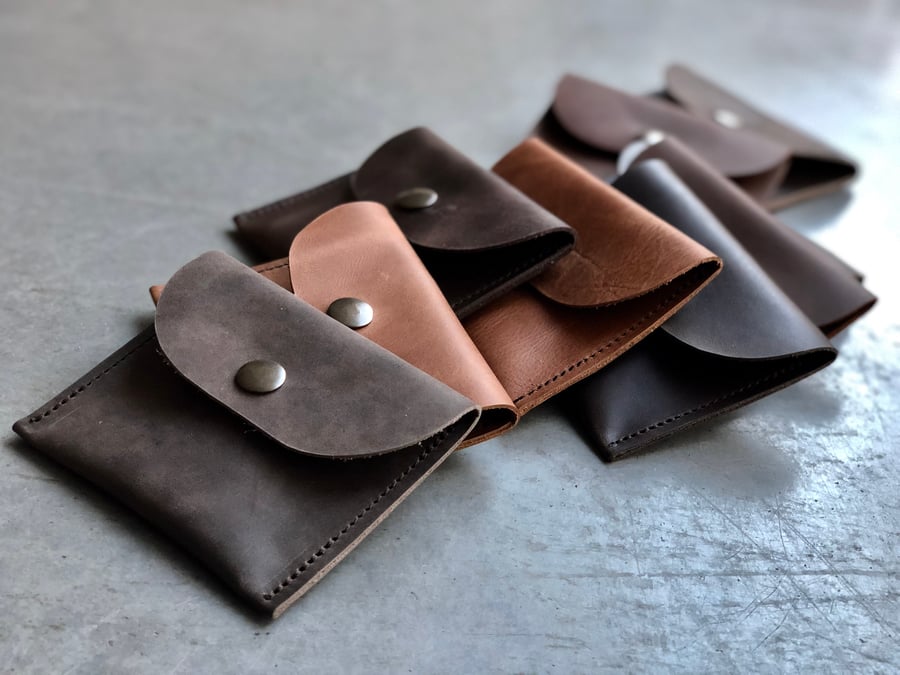 Image of Elliot wallet, coin purse, small leather wallet