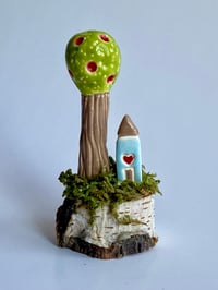 Image 1 of Apple Tree  Scene