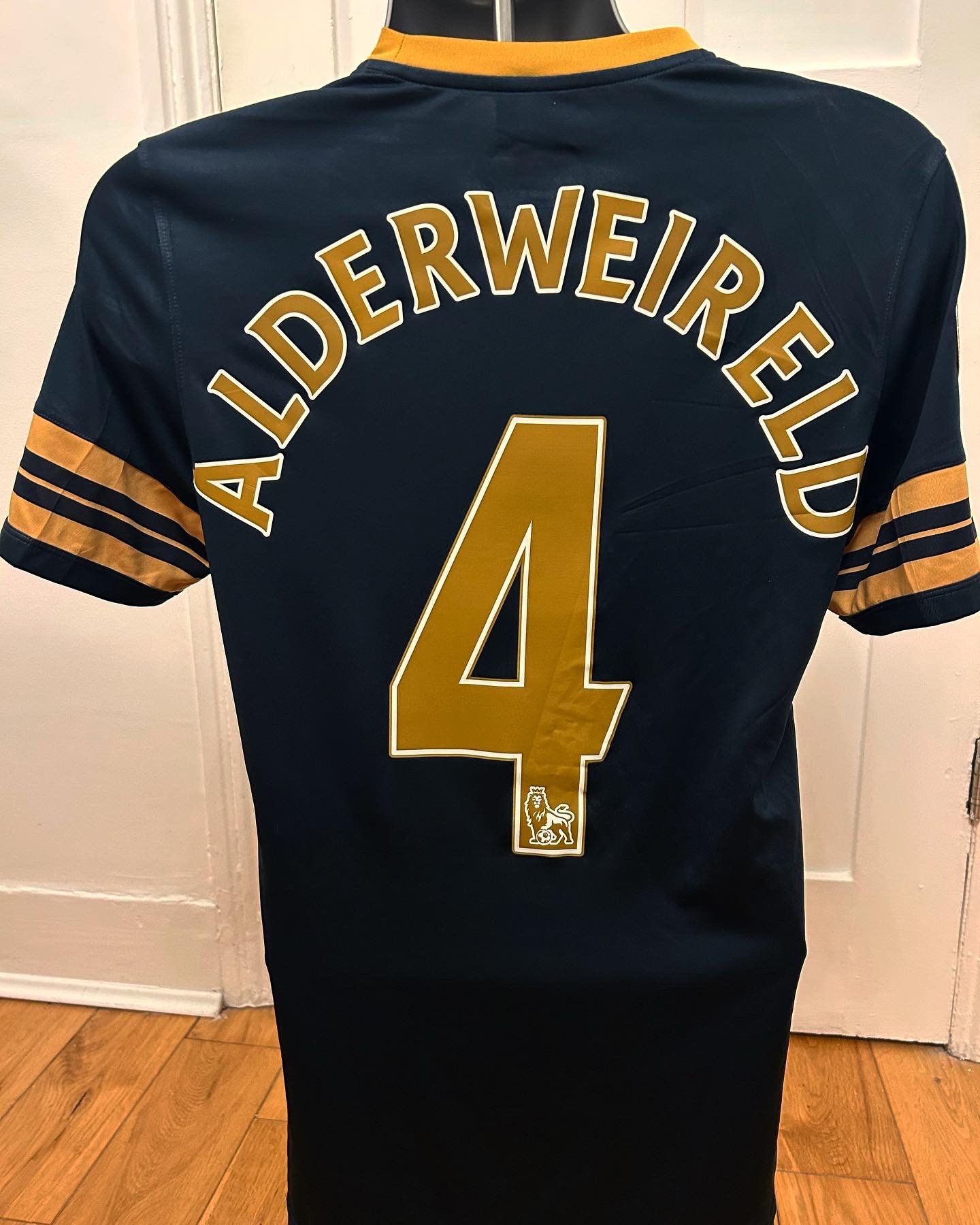 Image of Tottenham Hotspur “ALDERWEIRELD 4” 2016/17 Away Shirt + PL patches (S)