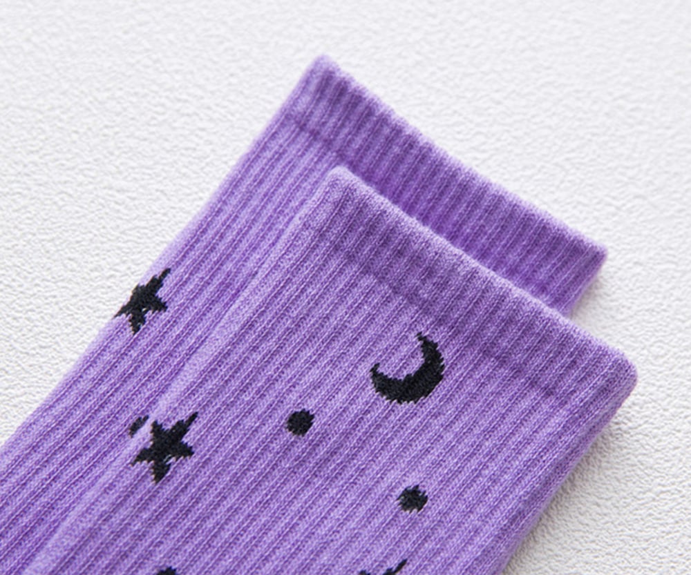 Image of LAVENDER SKIES SOCKS