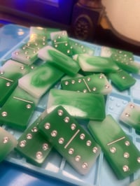 Image 22 of Double Six Dominoes