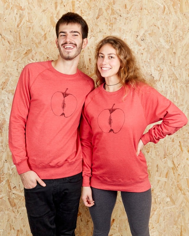 VajApple Unisex Red Sweatshirt (Recycled)
