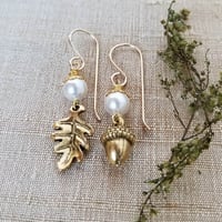 Image 3 of Autumn Treasure - Pearl Acorn and Oak Leaf Earrings (Gold)
