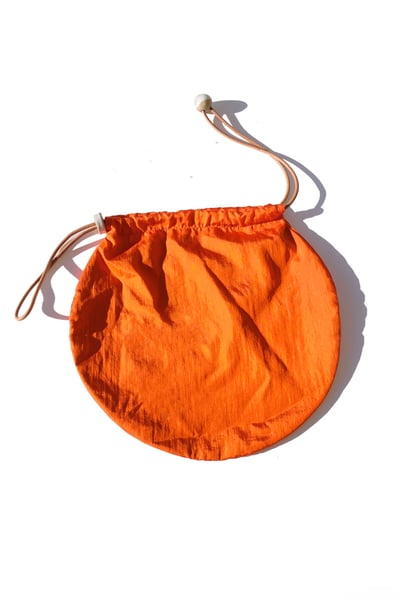 Image of circle tote - orange nylon