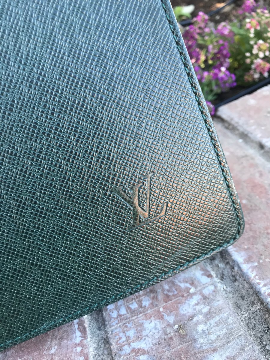 Vintage Louis Vuitton Green Taiga Leather Serviette Kourand