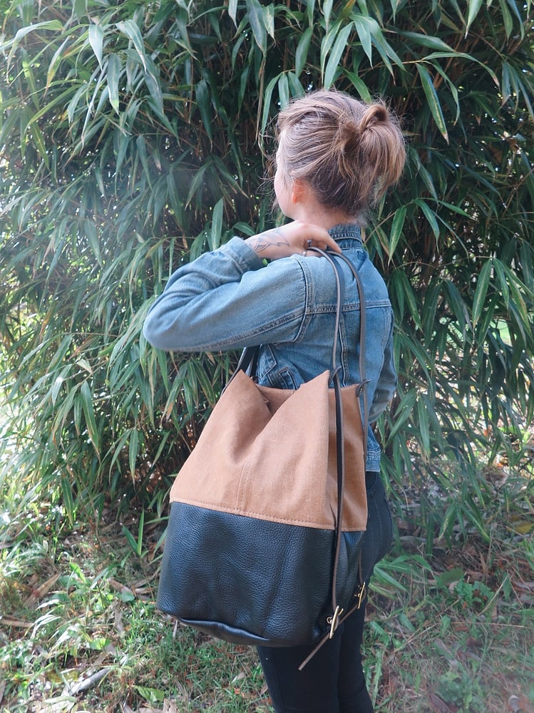 Image of Asa BLACK LEATHER + DUNE CANVAS Utility Tote/Backpack // Parent Bag