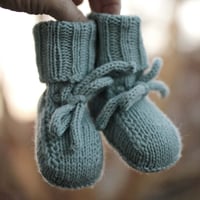 Image 5 of knitting pattern Johannes Booties english
