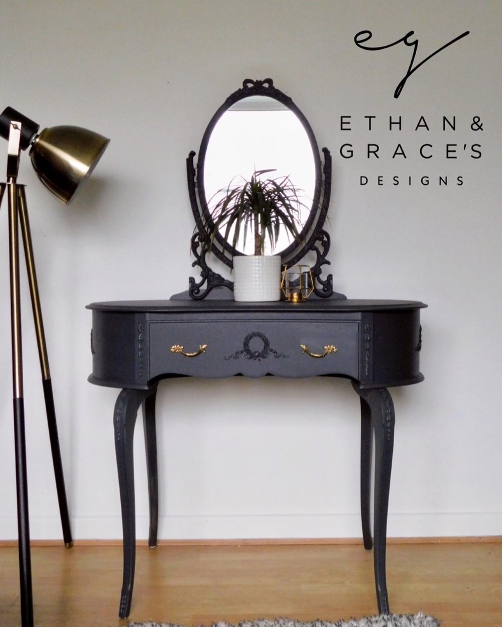 Image of A beautiful dark grey dressing table 