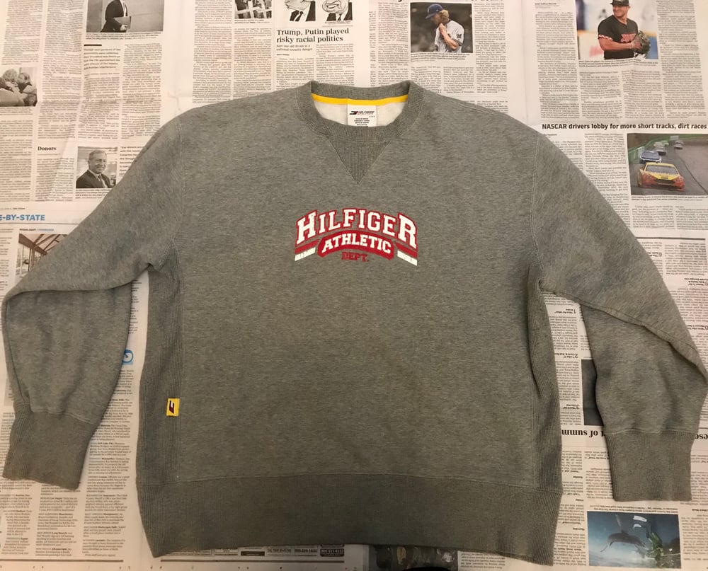 Image of Mens 90s Tommy Hilfiger Crewneck - L