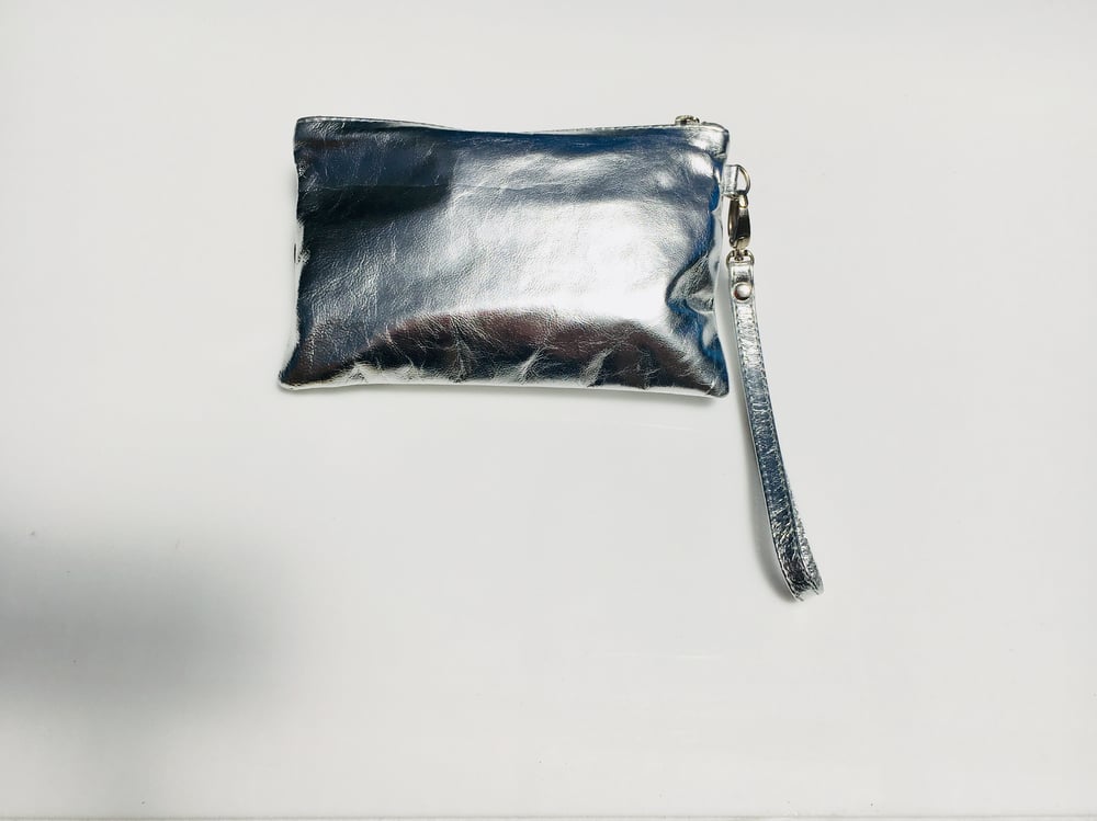 Image of 'MINI CLUTCH' - METALLIC SILVER LEATHER