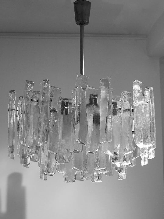 Image of Kalmar "Fuente" Glass Chandelier