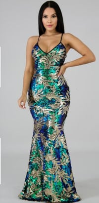 Image 1 of Total elegance 