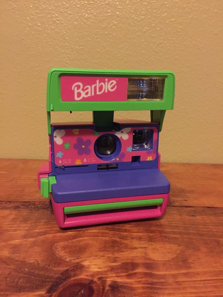 Image of Polaroid 600 Barbie Edition