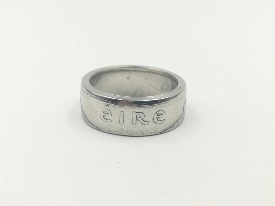 Image of £1 Punt Coin Ring .Size 8-15 USA 1990 ,94 , 95 , 96 , 98 , 99 or 2000