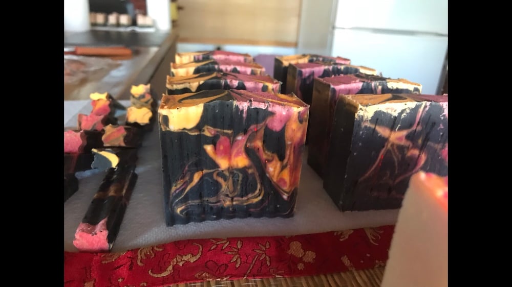 Image of Charcoal Zinger Soaps
