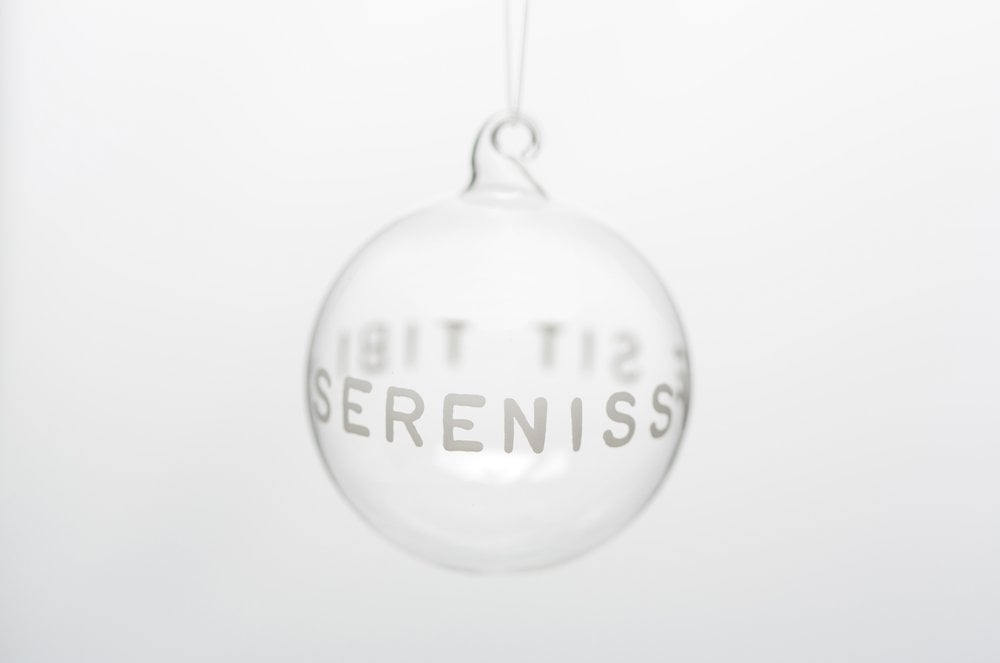 Image of VERBA 7cm Christmas ball with white inscription in Latin